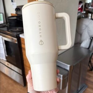 HydroJug Beige Insulated Mug